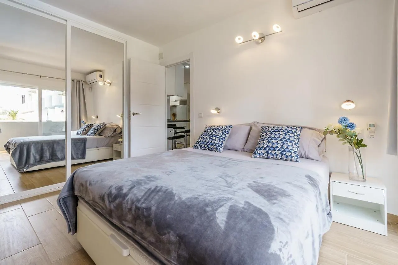 Apartment Malagasuite Comfort Home And Pool Torremolinos Spain